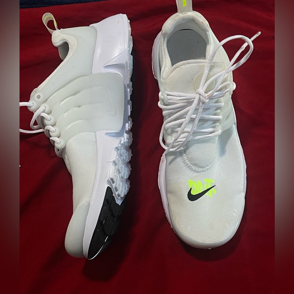 Nike
